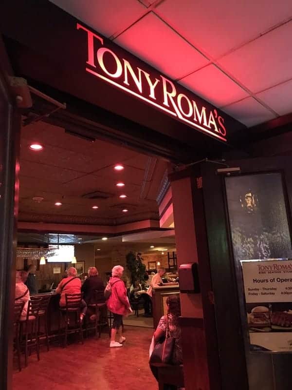 Tony Roma’s at Fremont Hotel & Casino 1