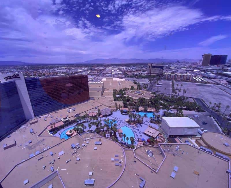 Rio Las Vegas Pool Overview 1