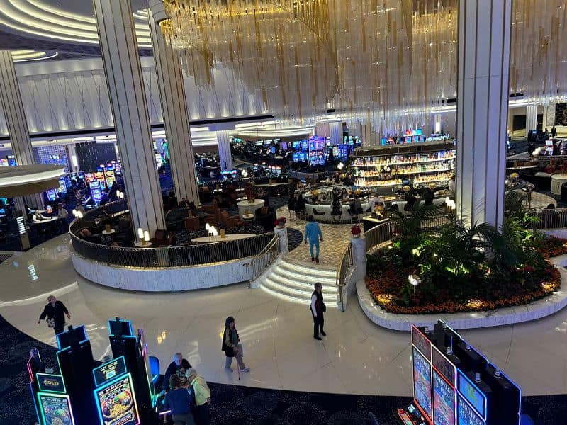 Fontainebleau Las Vegas Casino Floor